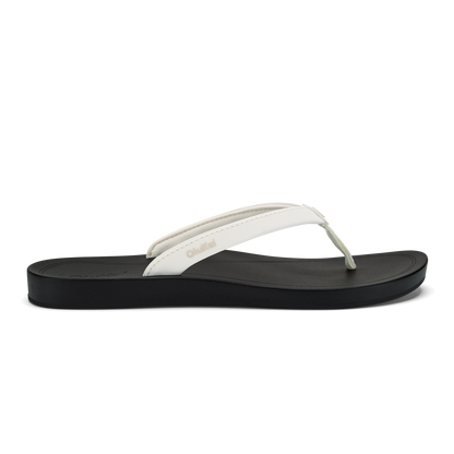 ‘Uiki - Bright White / Lava Rock