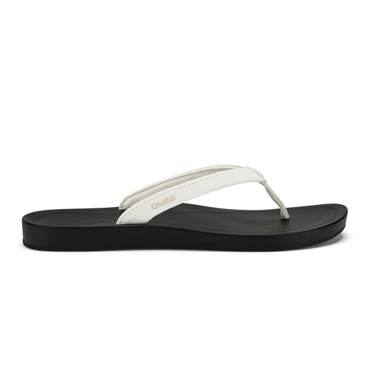 ‘Uiki - Bright White / Lava Rock