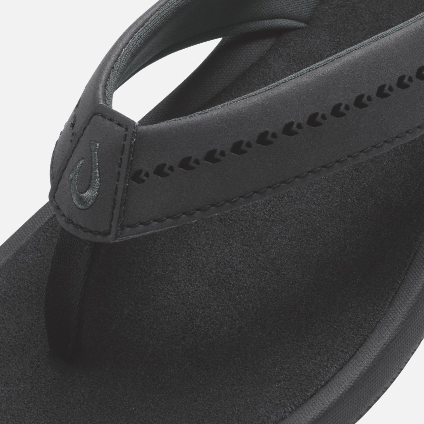 Ulele  -  Black / Black