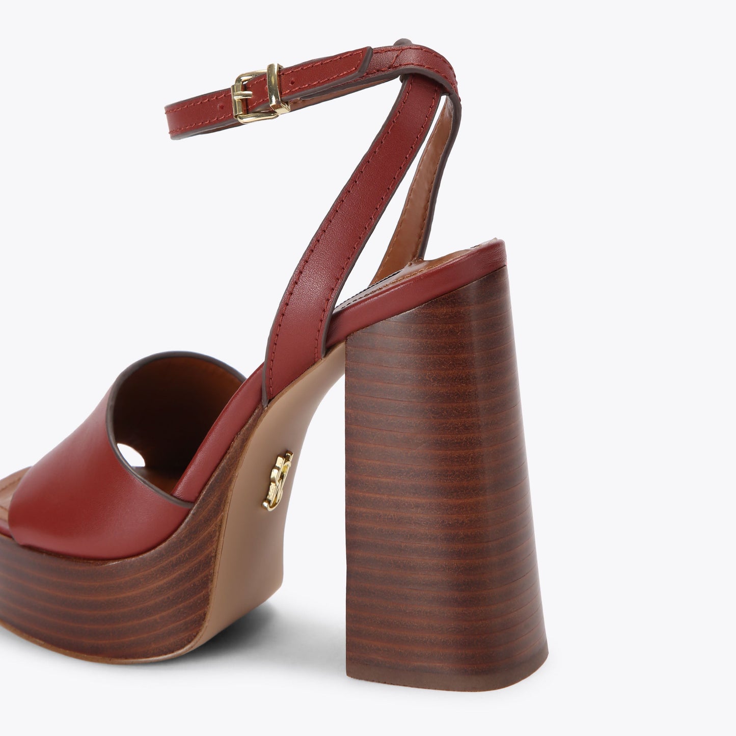 Floria Brown
