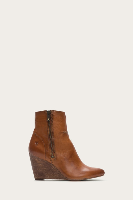 Regina Seam Wedge - Pre-Loved