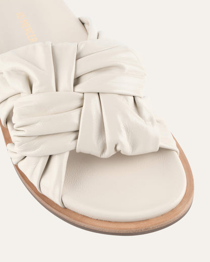 OLLIE FLAT SANDALS OFF WHITE LEATHER