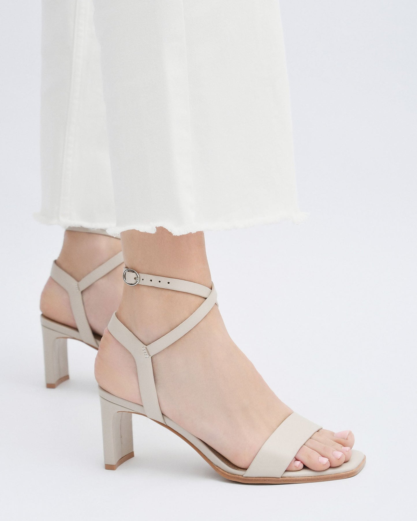 NATSU MID HEEL SANDALS BONE LEATHER