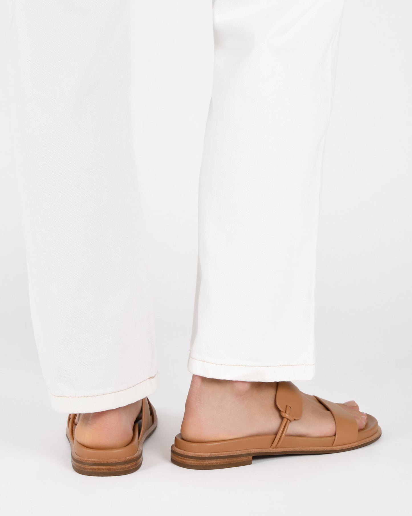 HAYES FLAT SANDALS TOFFEE LEATHER