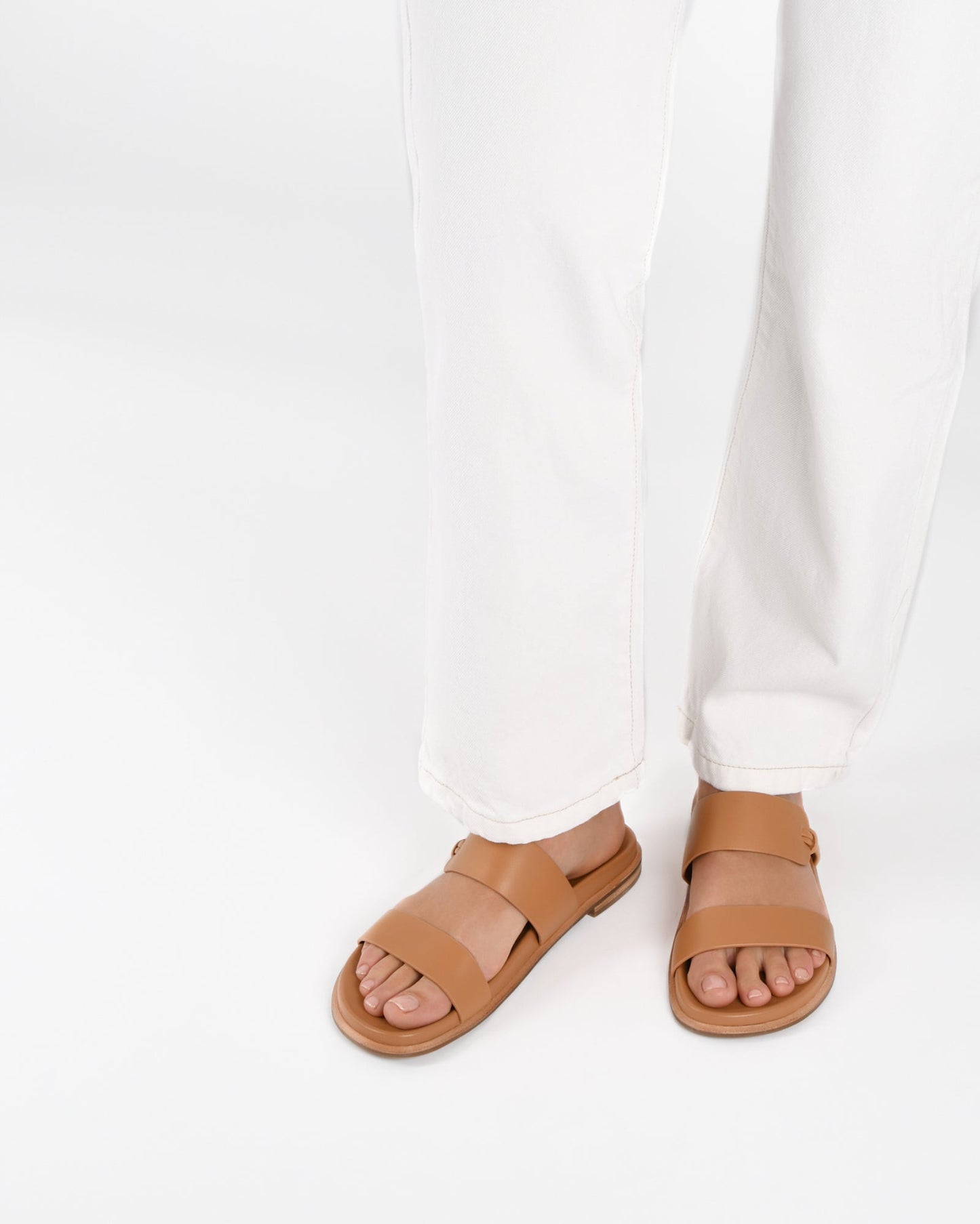 HAYES FLAT SANDALS TOFFEE LEATHER