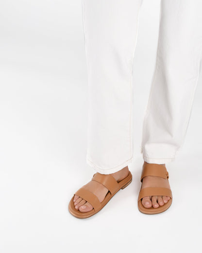 HAYES FLAT SANDALS TOFFEE LEATHER