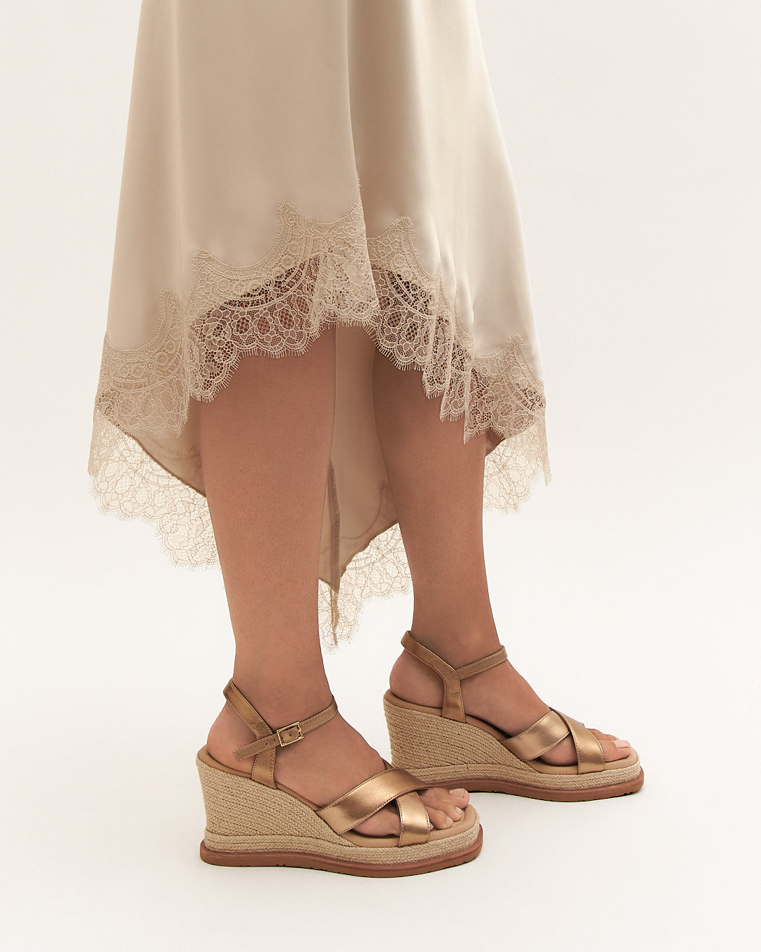 WENDELL HIGH HEEL WEDGES GOLD LEATHER